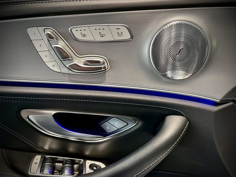 Mercedes E63 AMG bild 12