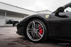 Ferrari 488 bild 24