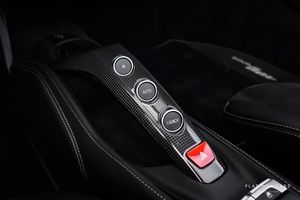 Ferrari 488 bild 12