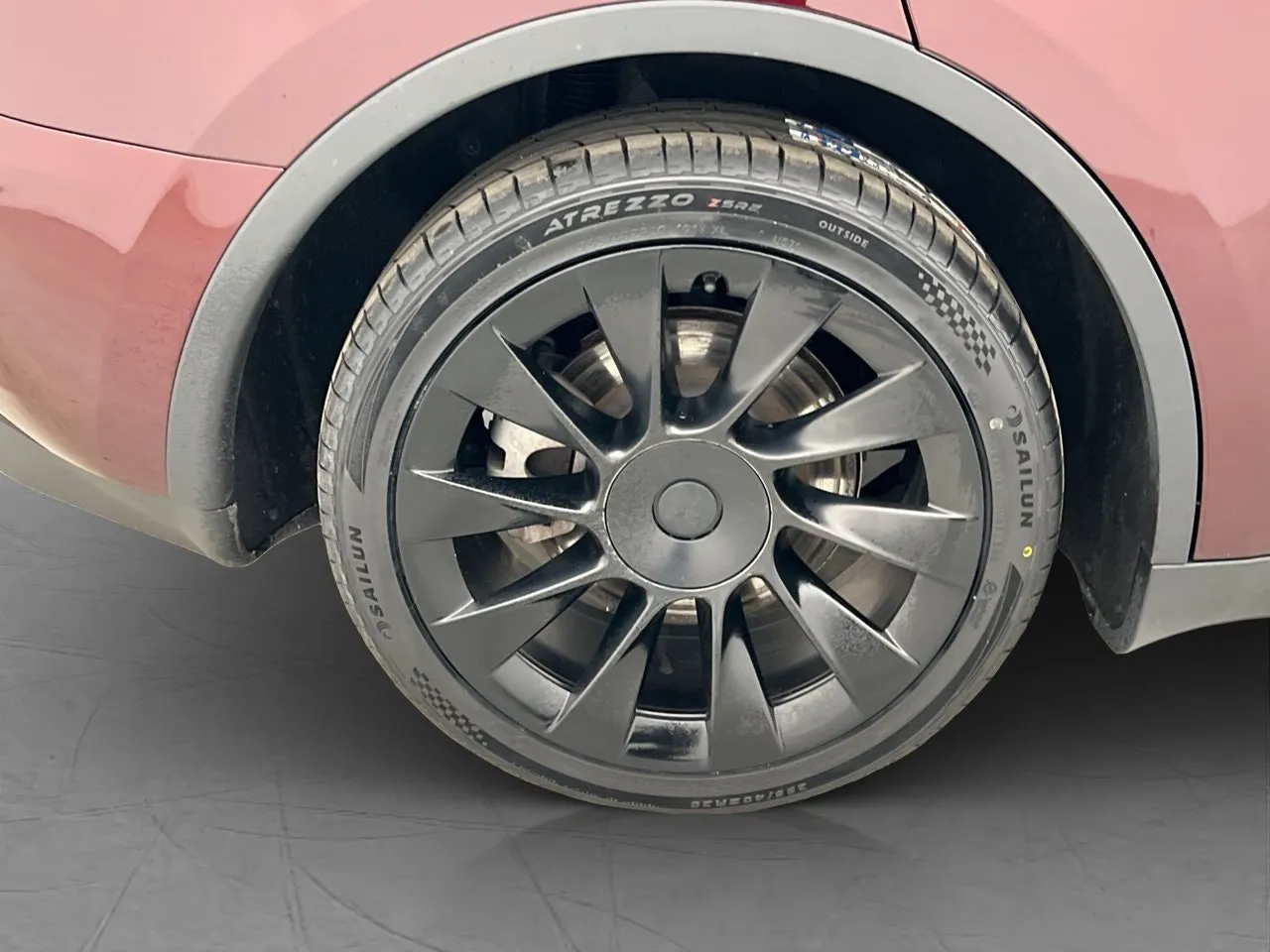 Vehicle image 32