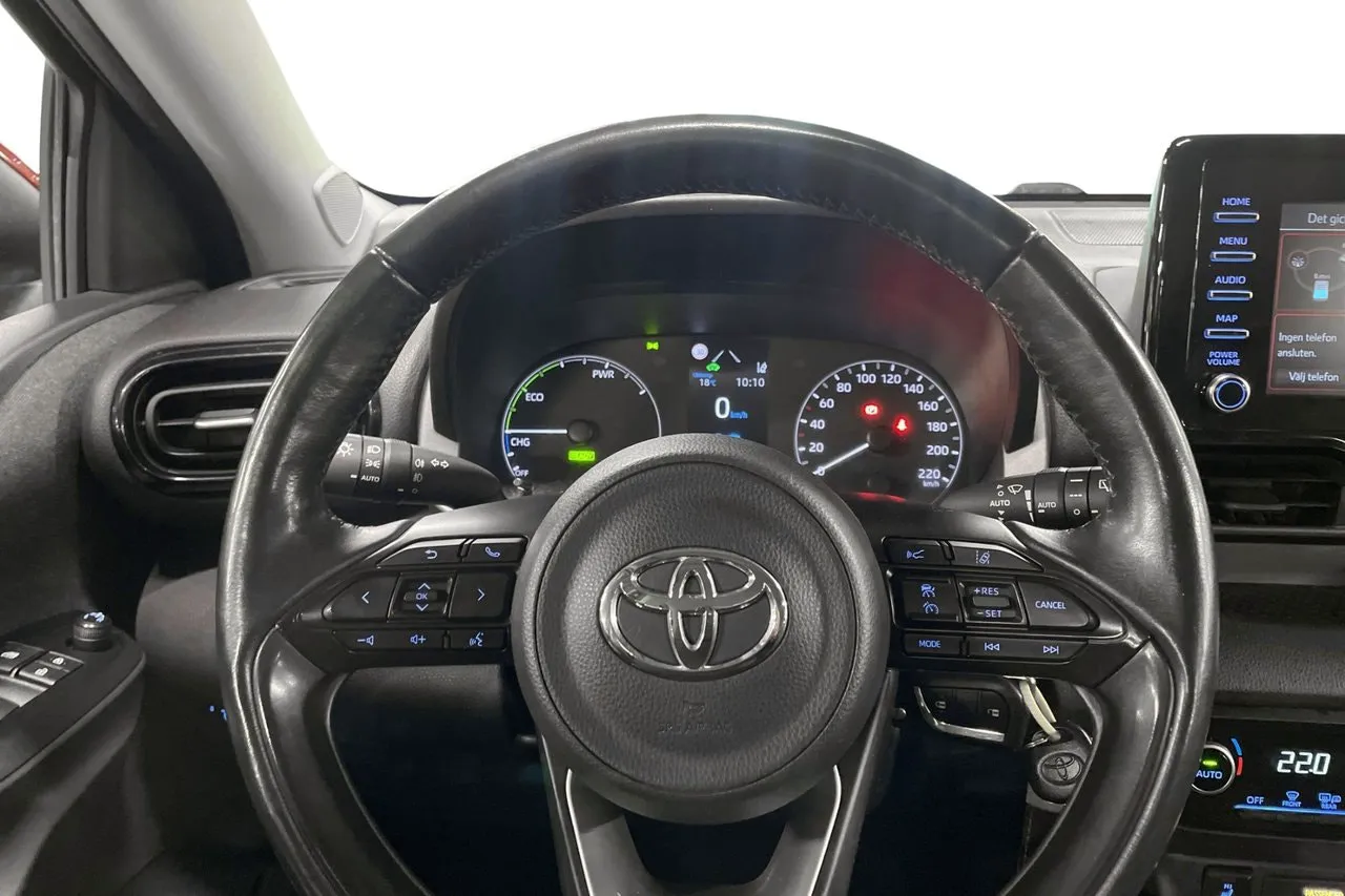 Vehicle image 11