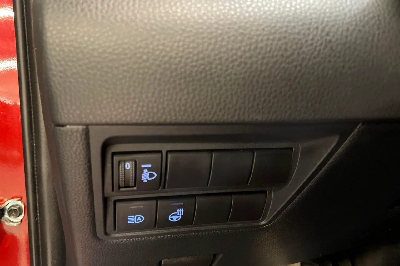 Vehicle image 23