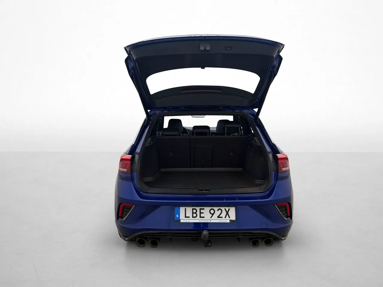 Vehicle image 27