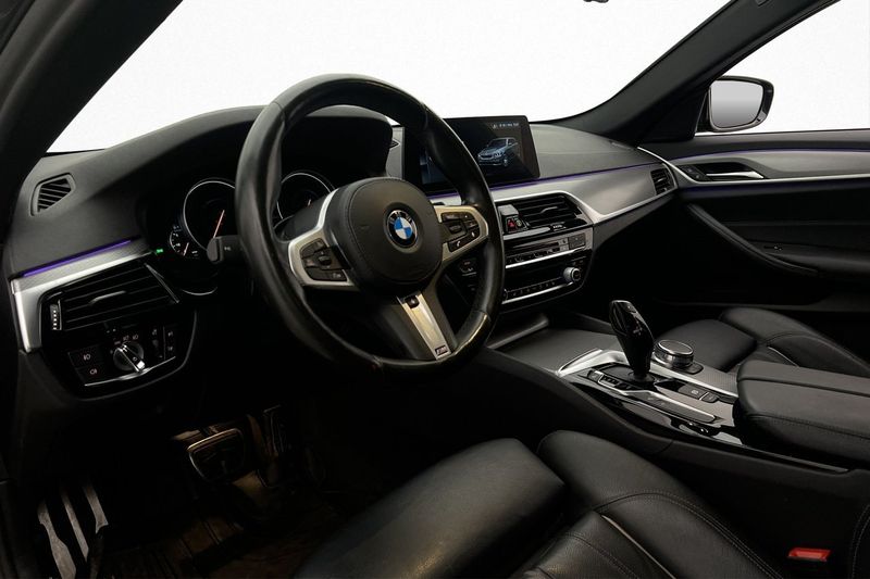 BMW 520 bild 9
