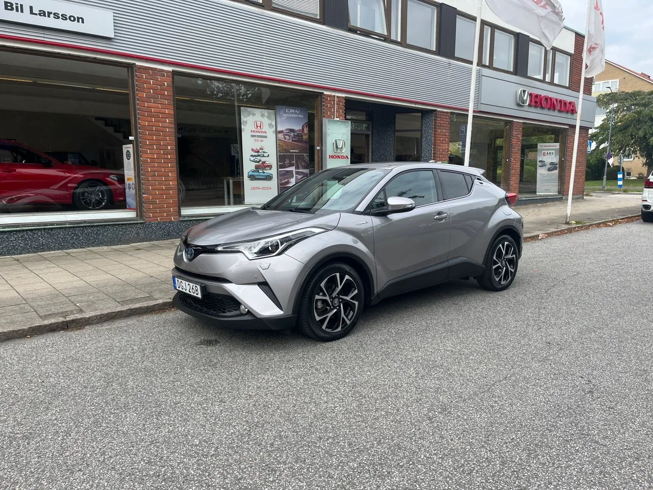 Vehicle image 1