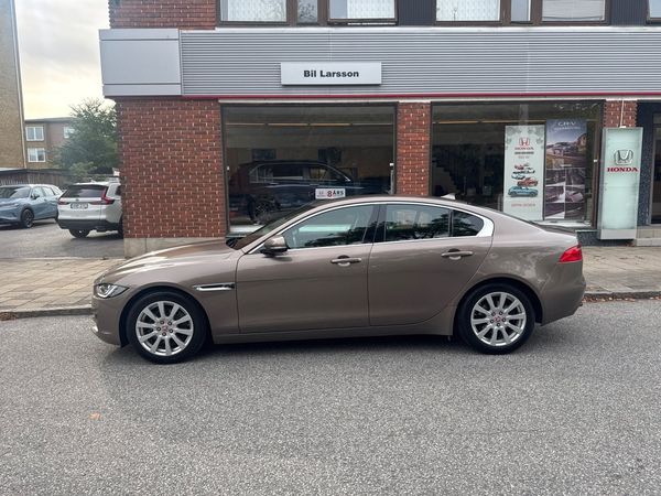 Jaguar XE 20d Euro 6 - 2016