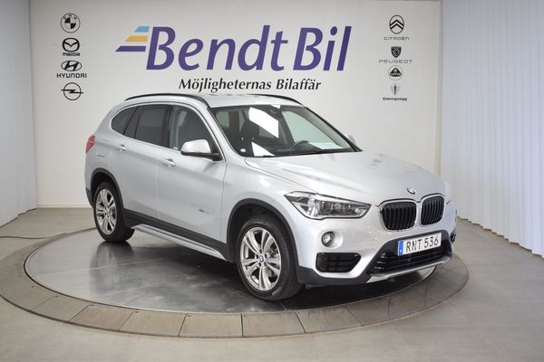BMW X1 xDrive18d 150hk | Sport Line | Dragkrok | En ägare - 2018