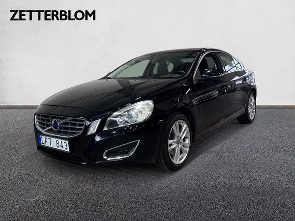Volvo S60 T3 Momentum 150hk inkl vhjul - 2011