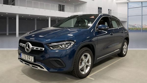 Mercedes GLA250 E Progressive Line | Panorama | Backkamera | - 2023