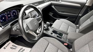 Volkswagen Passat bild 7