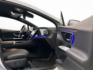 Mercedes EQE300 bild 33