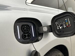 Mercedes EQE300 bild 10