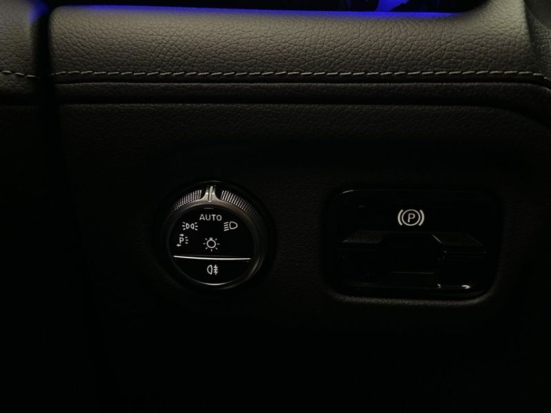 Mercedes EQE300 bild 27