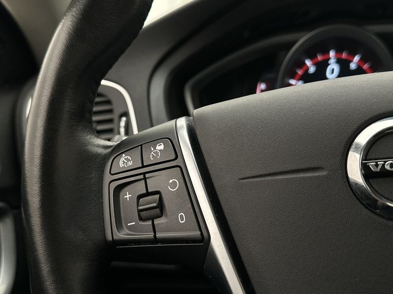Volvo V40 bild 22