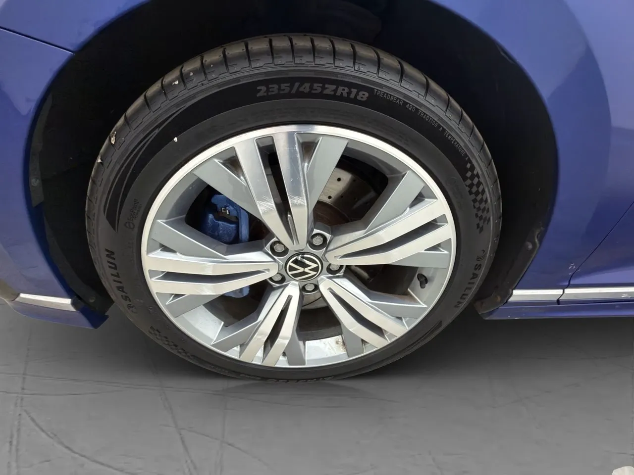 Vehicle image 31