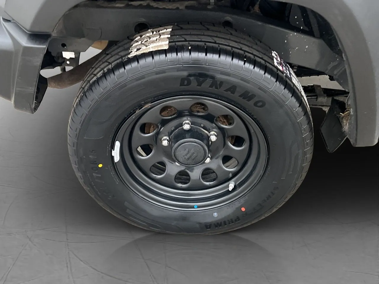 Vehicle image 23