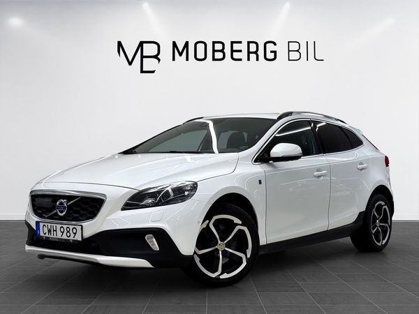 Volvo V40 Cross Country D3 150hk Ocean Race Läder Navi - 2015