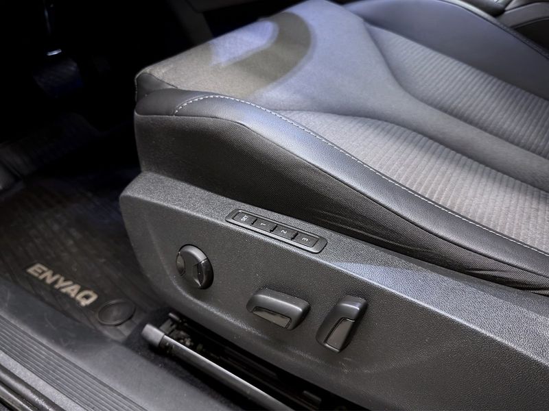 Skoda Enyaq bild 13
