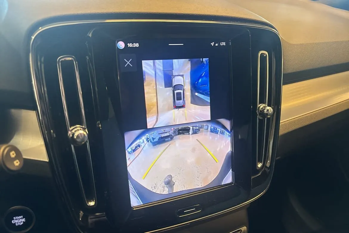 Vehicle image 22