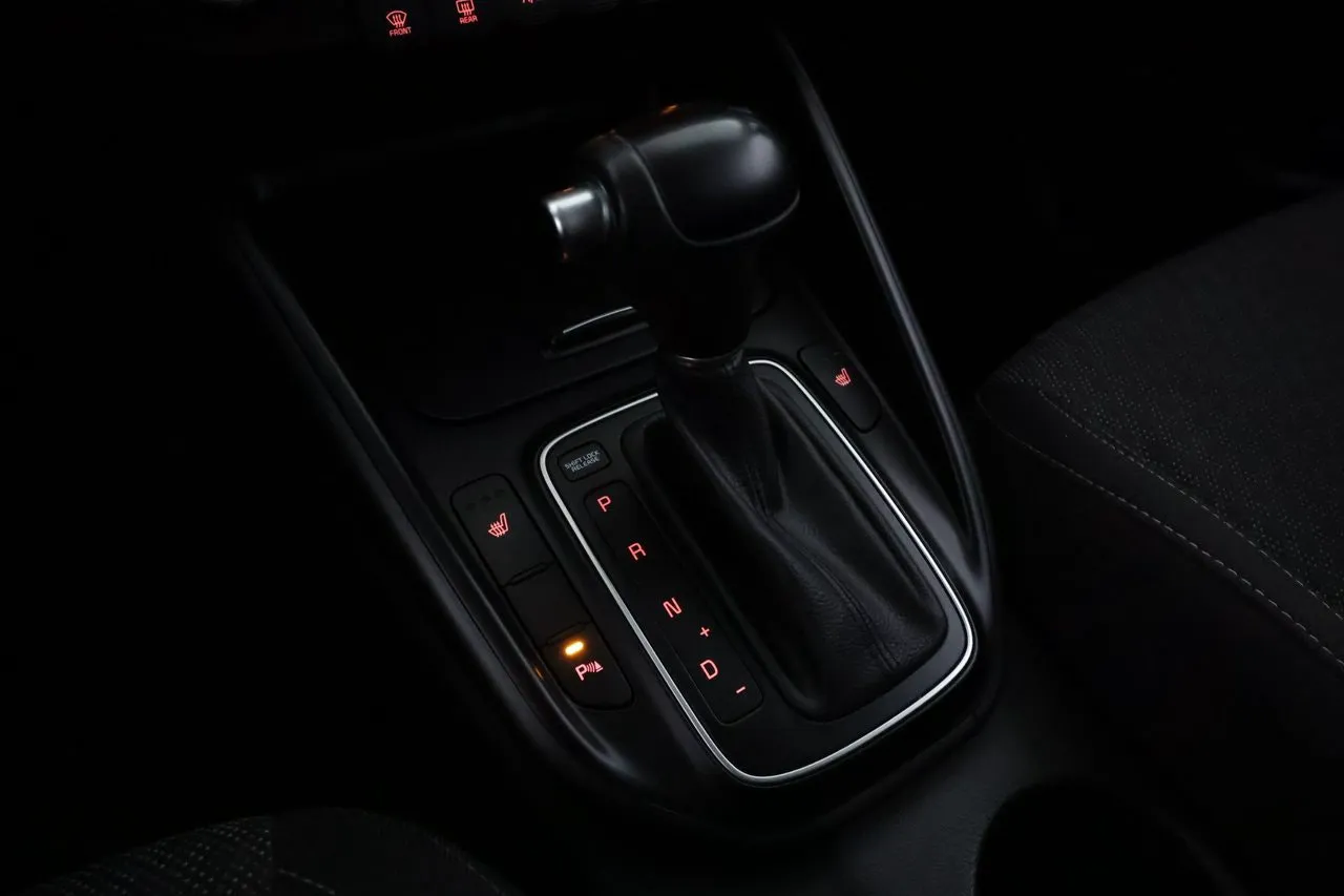 Vehicle image 24