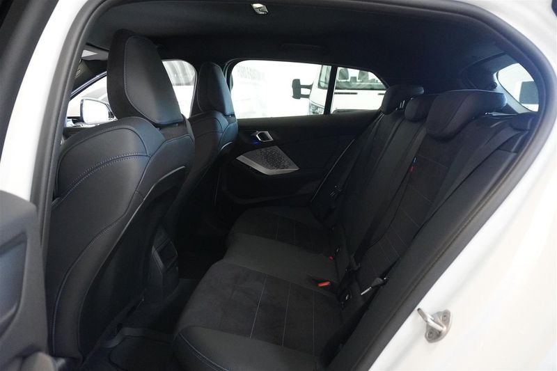 BMW 120 bild 14
