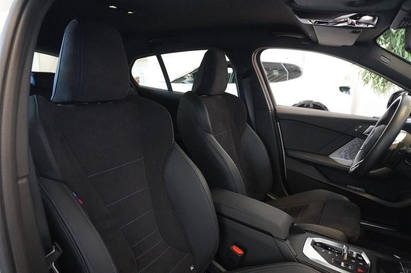BMW 120 bild 18