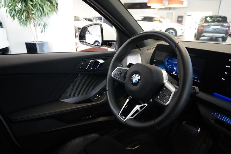 BMW 120 bild 21