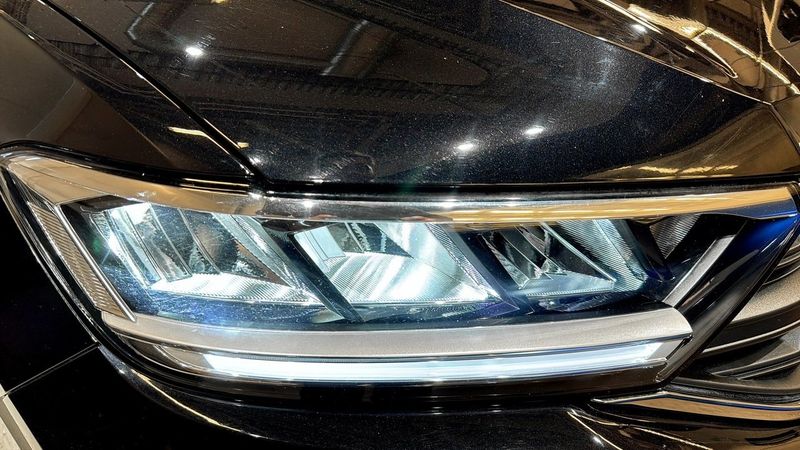 Volkswagen T-Roc bild 14