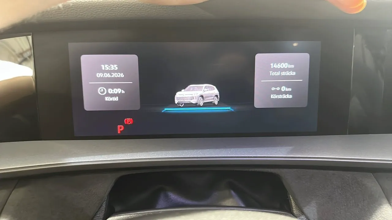 Vehicle image 20