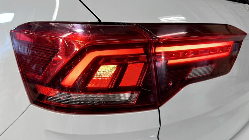 Volkswagen T-Roc bild 15