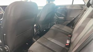 Volkswagen T-Roc bild 12