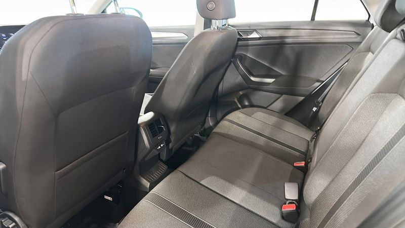 Volkswagen T-Roc bild 12