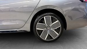 Volkswagen Passat bild 6