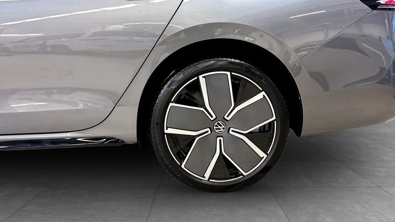 Volkswagen Passat bild 6