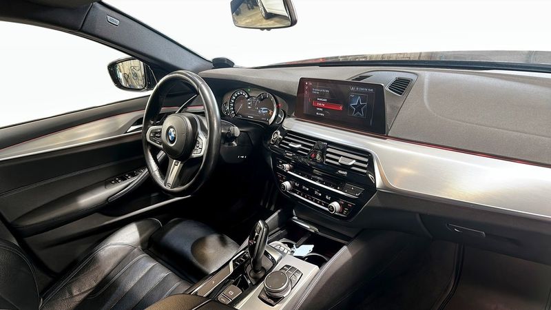 BMW 530 bild 11