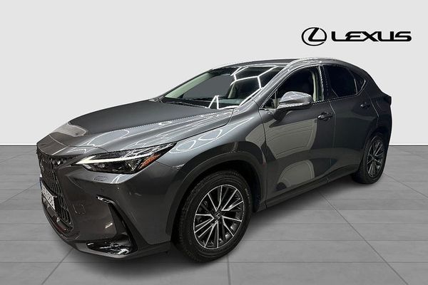 Lexus NX 450H+ 450H+ BUSINESS PLUS DRAG V-HJUL - 2025