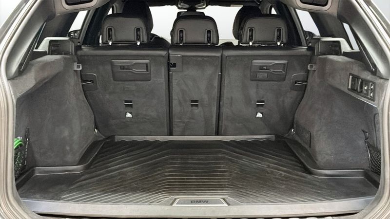 BMW 330 bild 10