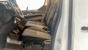 Ford Custom bild 7