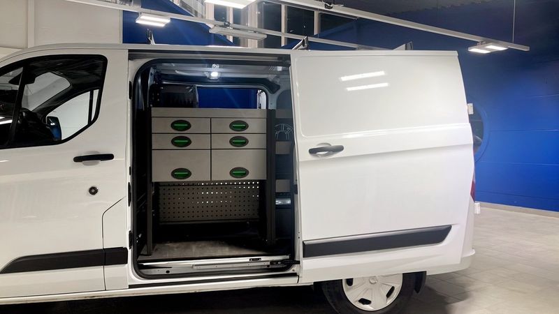Ford Custom bild 5