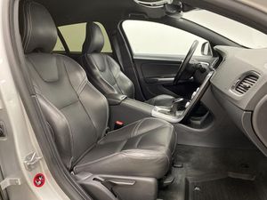 Volvo V60 bild 12