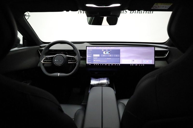 Mazda CX-6e bild 4