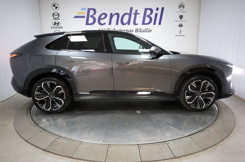 Mazda CX-6e bild 18