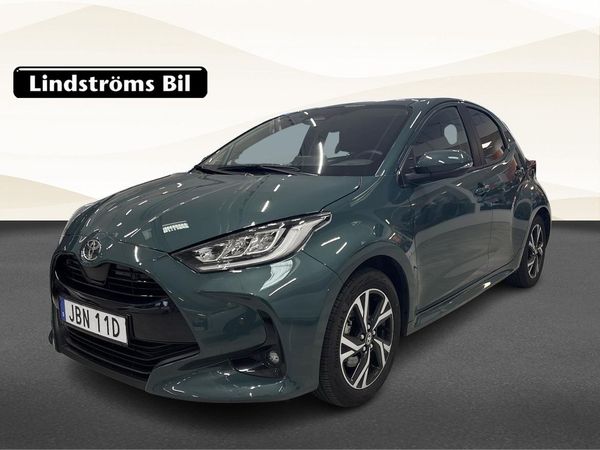 Toyota Yaris Hybrid 115 1,5 5D ACTIVE PLUS SÄKERHETSPAKET V-Hjul - 2026