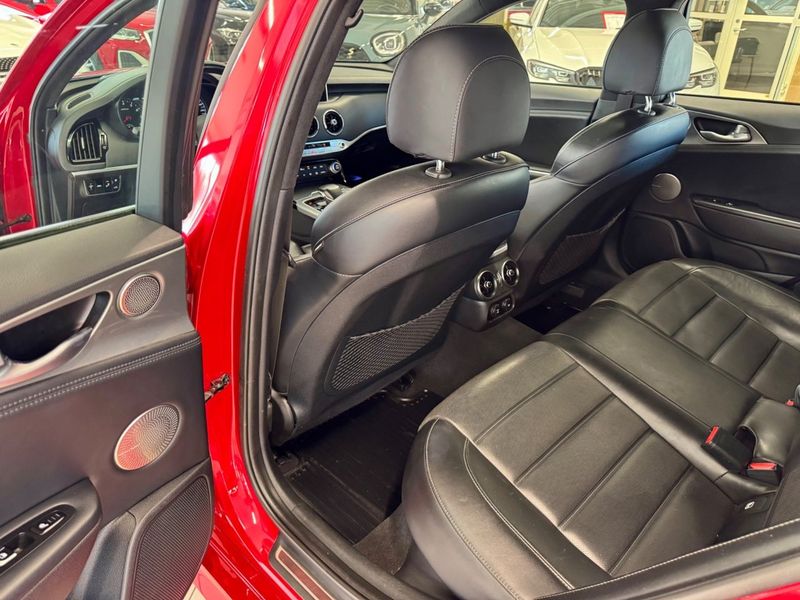 Kia Stinger bild 11