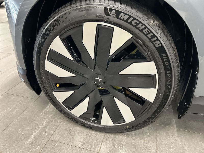 Polestar 4 bild 10