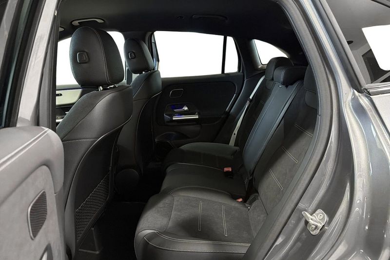Mercedes GLA250 bild 9