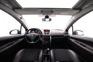 Peugeot 207 bild 13