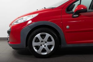 Peugeot 207 bild 4