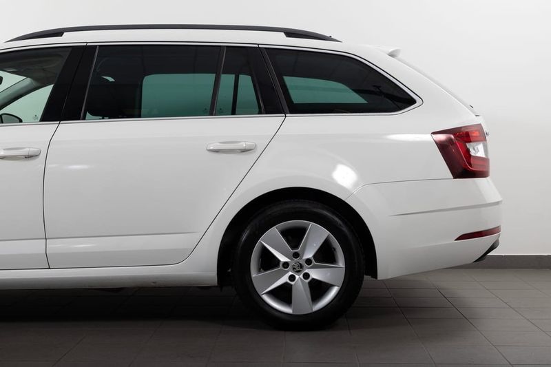 Skoda Octavia bild 5