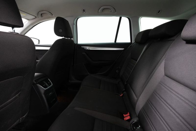 Skoda Octavia bild 17